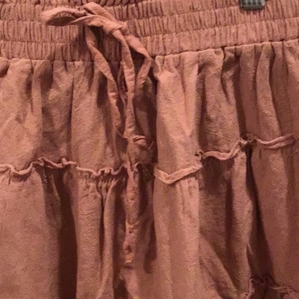 Simplee Elastic Waist Fringe Hem DustyRose Skirt Size M - Picture 2 of 4